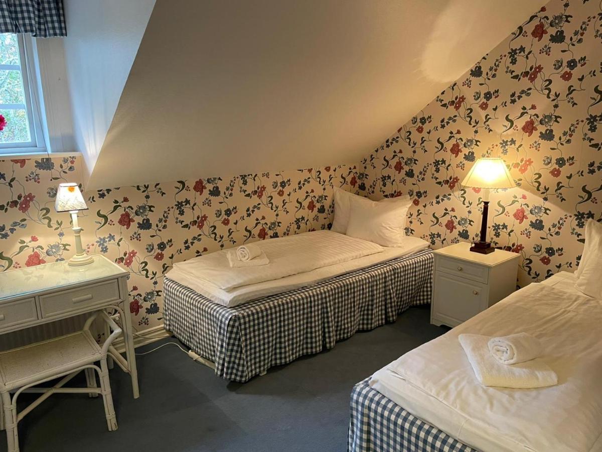 Apertins Hotell Kil Eksteriør billede