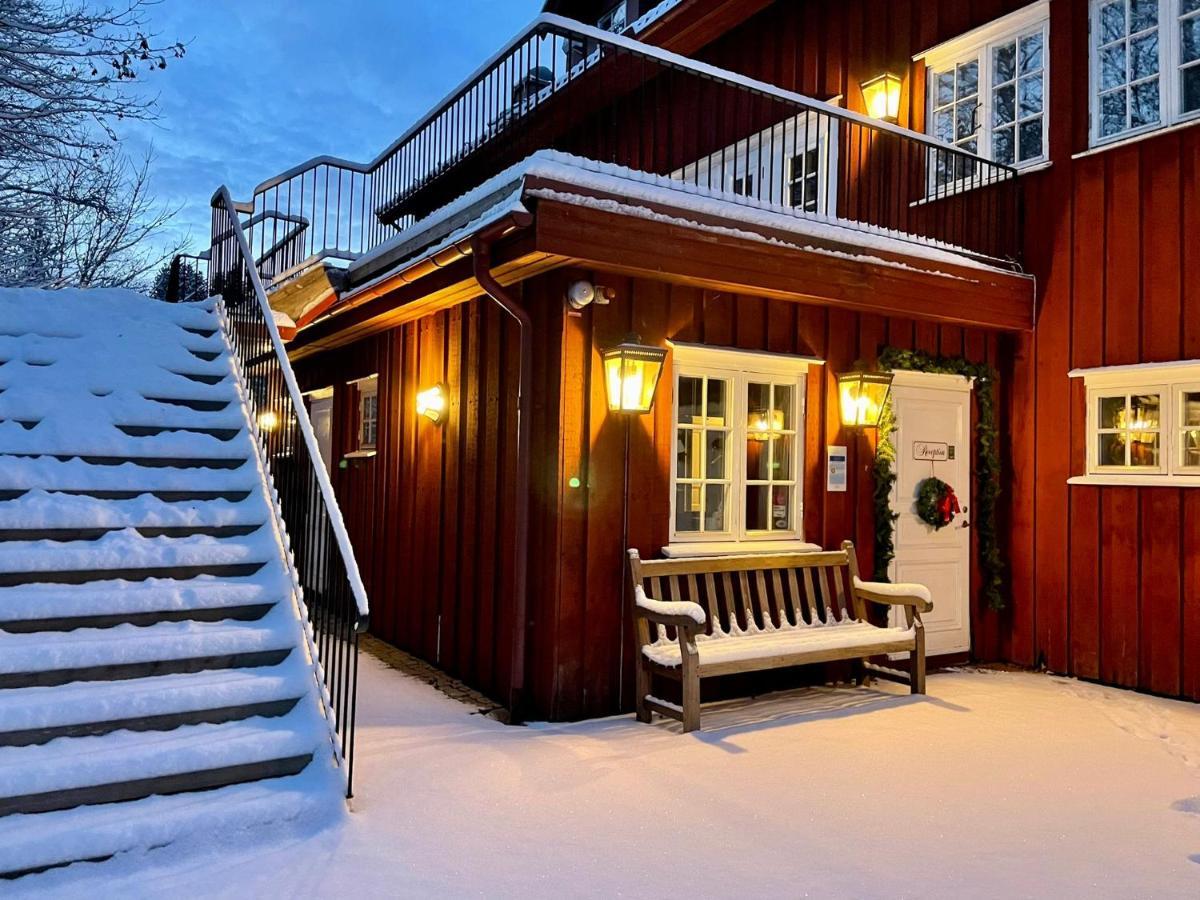 Apertins Hotell Kil Eksteriør billede