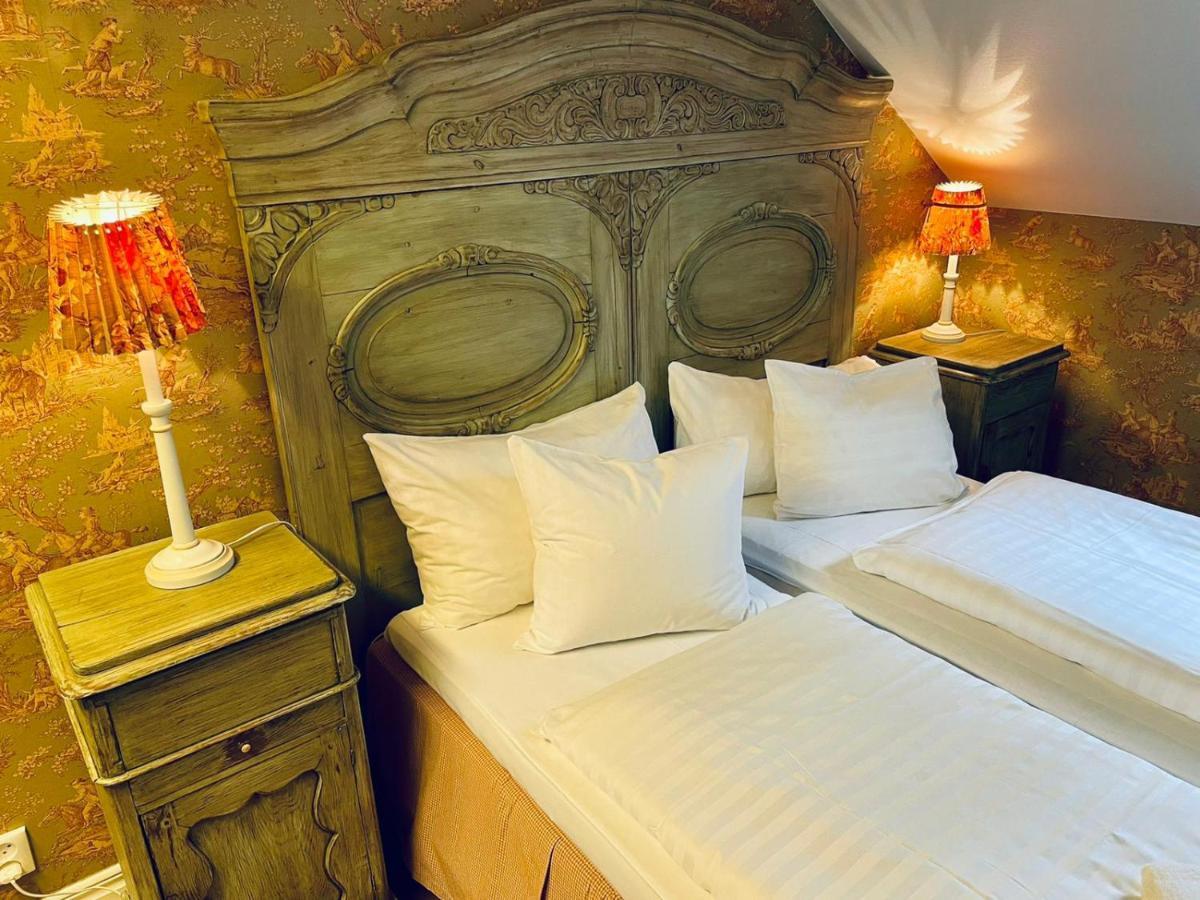 Apertins Hotell Kil Eksteriør billede