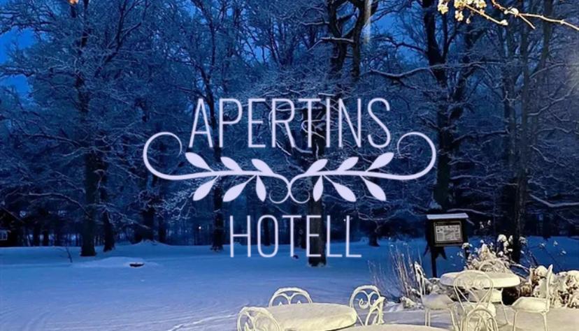 Apertins Hotell Kil Eksteriør billede